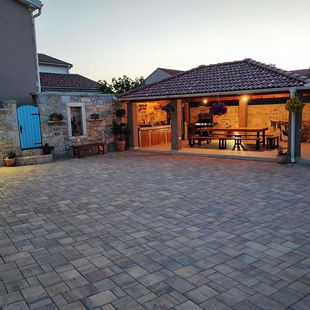 Apartment Fabijana بيوغْغاد نا موغو المظهر الخارجي الصورة