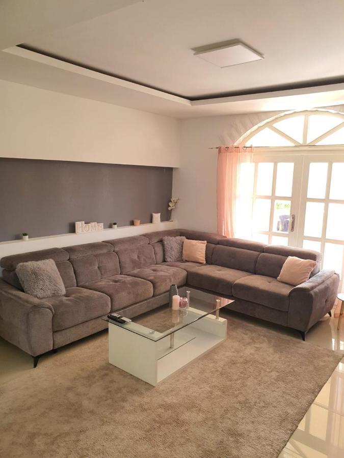 Apartment Fabijana بيوغْغاد نا موغو الغرفة الصورة