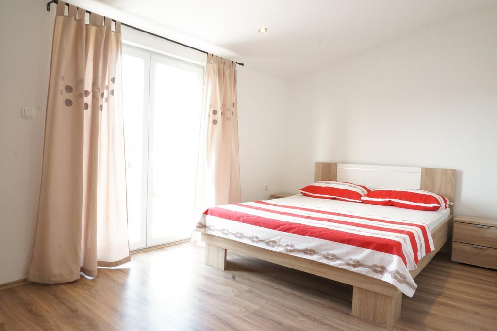 Apartment Fabijana بيوغْغاد نا موغو المظهر الخارجي الصورة